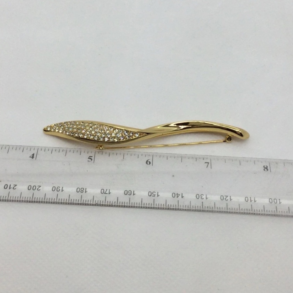 Christian Dior 1970s Vintage Extra Long Crystals Spiral Leaf Flame Brooch - Picture 4 of 7